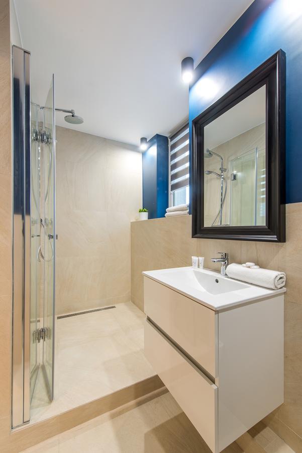 Apartament Rondo Onz Warszawa Zewnętrze zdjęcie