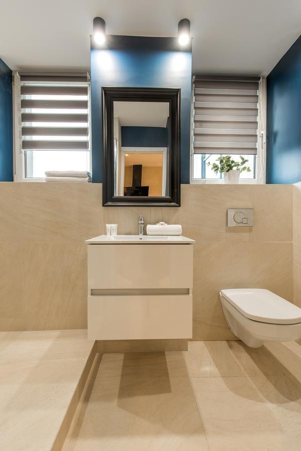 Apartament Rondo Onz Warszawa Zewnętrze zdjęcie